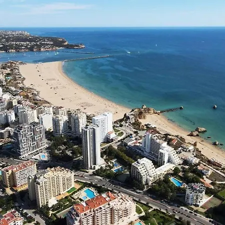 Clube Praia Rocha Iii Apartment *